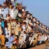 印度网友在国外做的与中国火车铁路对比 评论区热闹了起来