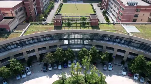 上海行健职业学院航拍