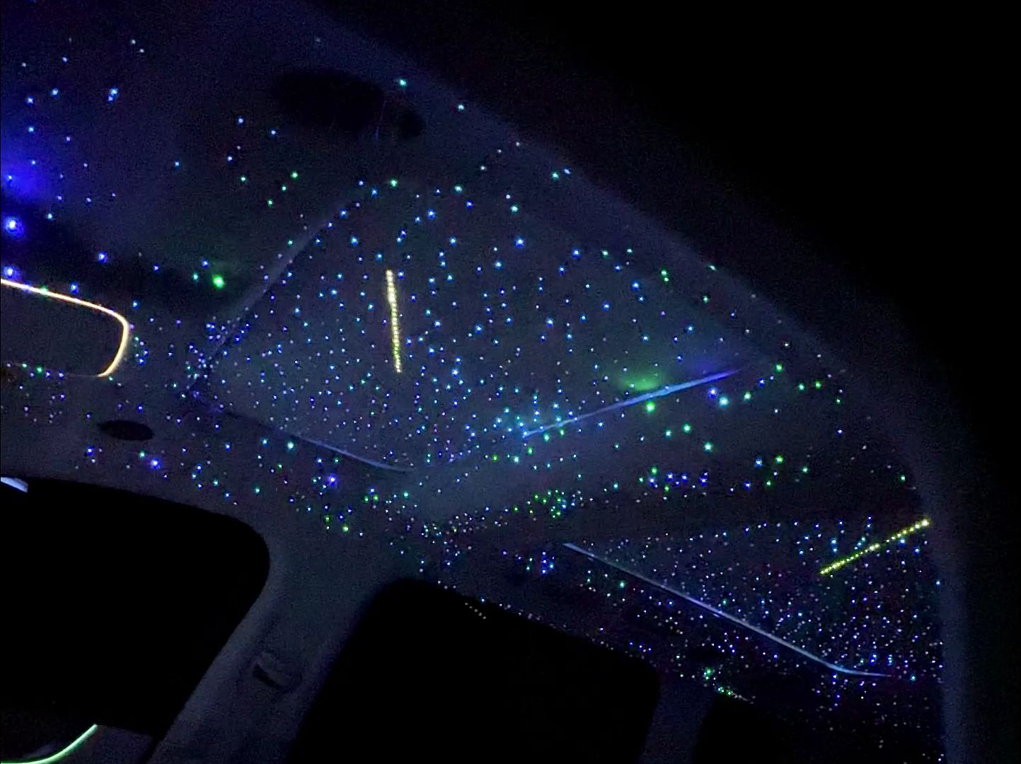 问界M9星空顶