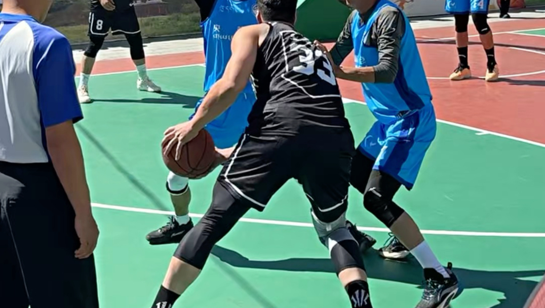 在这边打球想得两分都困难