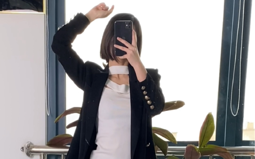 我用你够的着的丝袜吸引你，会不会被收割？