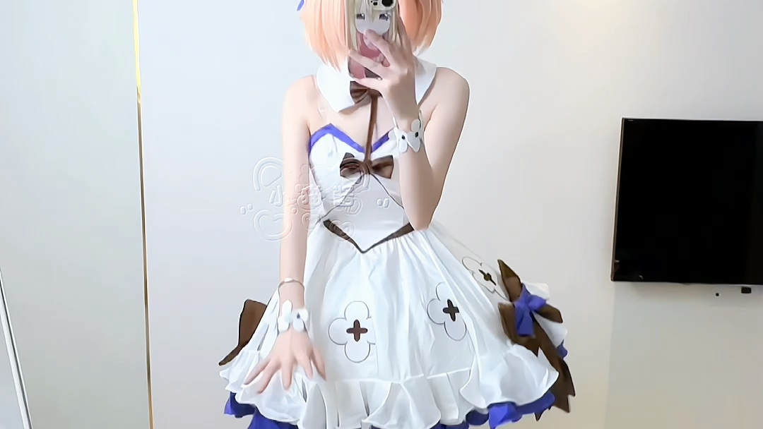 Signature bartender at the Cat's Tail Tavern.