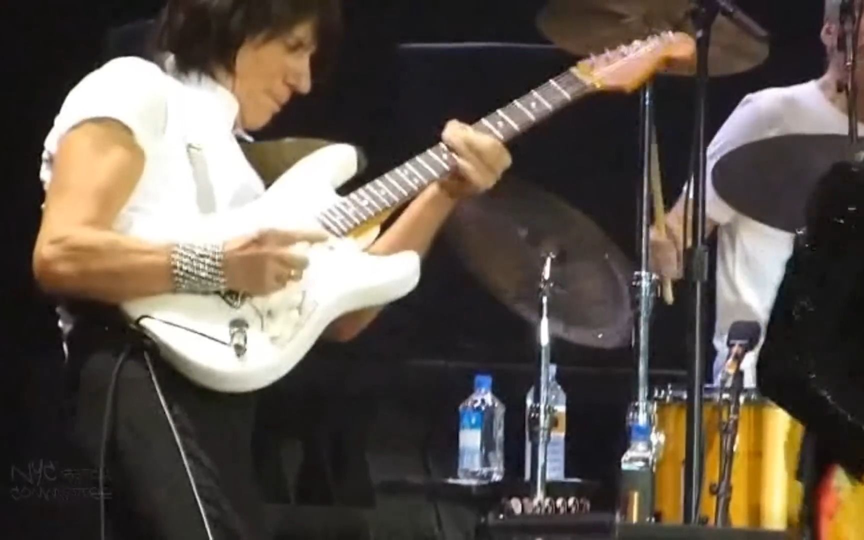 The Rolling Stones - Going Down - with Jeff Beck