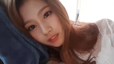 171009 <em class="keyword">SANA</em>车内直播 中字补档