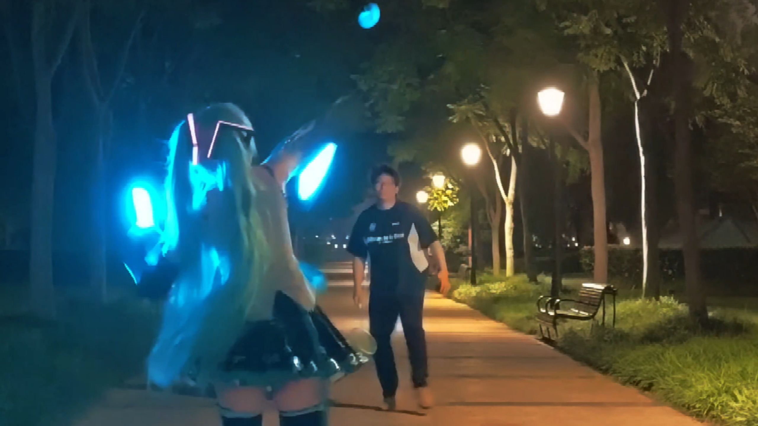 次元破壁，今日羽毛球选手是初音未来