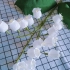 一束漂亮的铃兰花，跟着香香用皱纹纸一步一步做出来吧