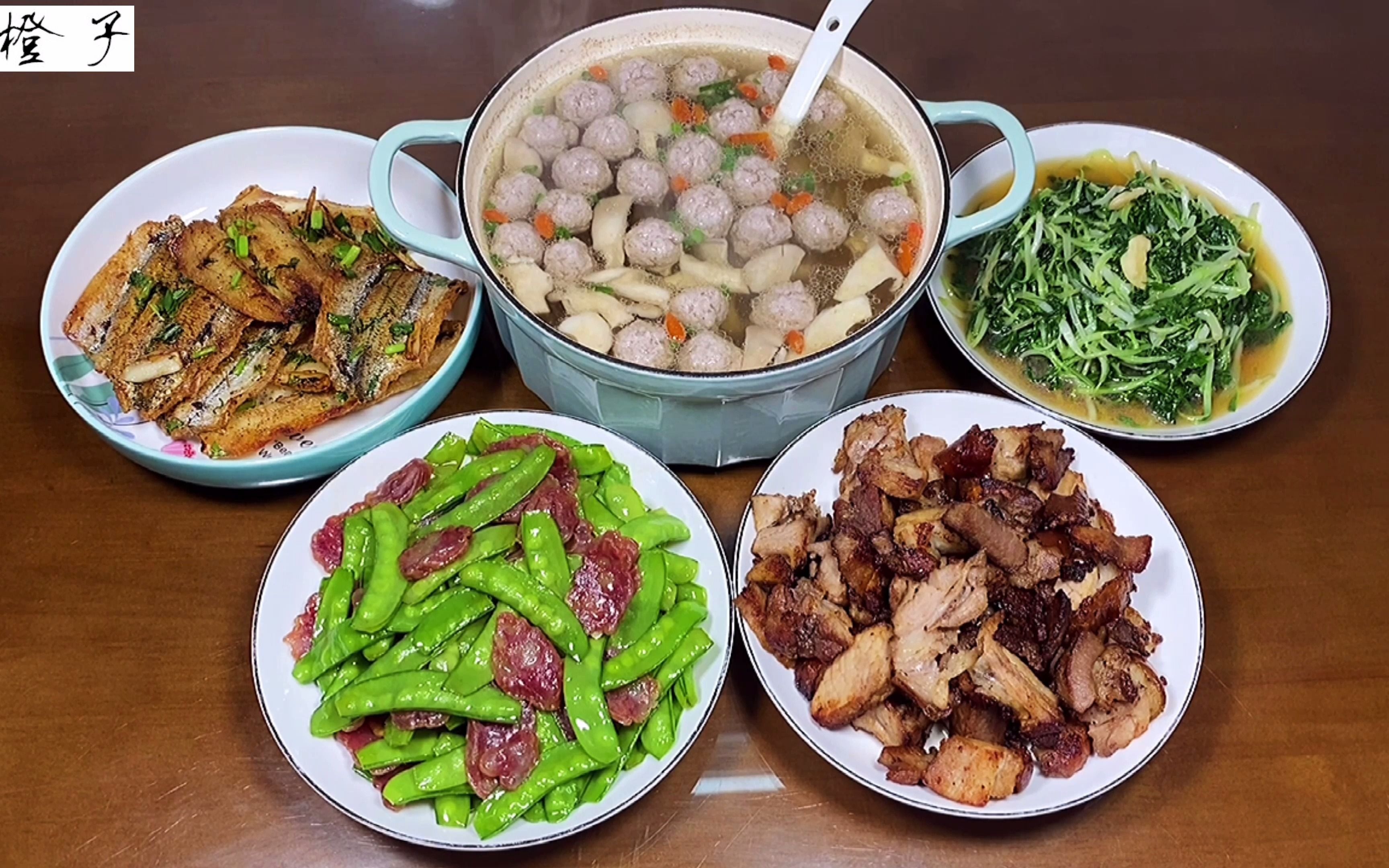 两菜一汤，白饭任装 | 夕阳下的晚餐 | Winnie Huang | Flickr