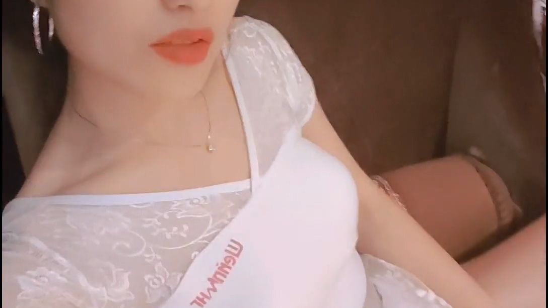 国内健身-HY-YZ-2024-05-31 白T+油亮+纱 GOOD B