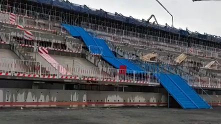 记者：黄河大球场再过几月封顶，2025年泰山队大概率投入使用