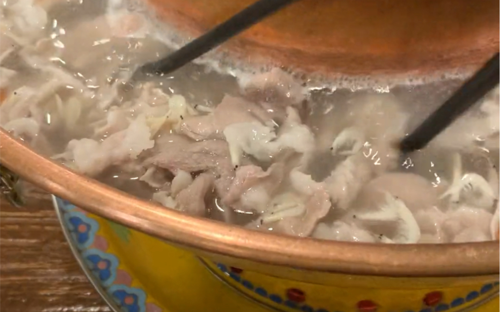 这一锅铜锅涮肉谁懂呀？