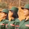 缅甸果敢同盟军女兵开拔出征，上战场前线