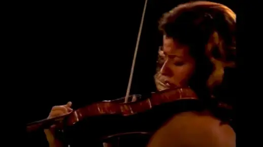 萨拉萨蒂《流浪者之歌（ Zigeunerweisen）》Op.20--小提琴：安妮·索菲·穆特（Anne-Sophie Mutter）