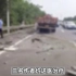 四川成雅高速车祸造成3人死亡3人受伤 警方：肇事司机已被控制