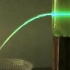 如何掰弯一束激光？3个令人惊奇的科学现象04，掰弯激光，切割玻璃瓶，胡椒粉；@巨浪科普视频