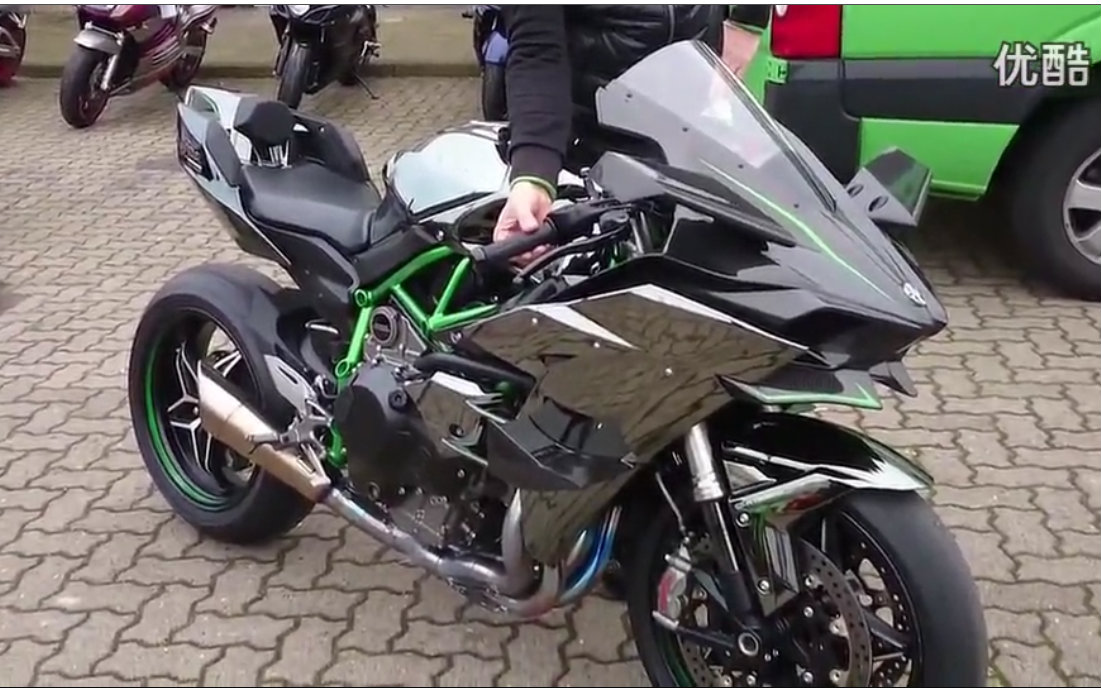 ninja h2 and h2r bei kawasaki hamburg