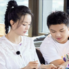 王艳罕见带儿子录综艺，15岁球球身高超过妈妈，模样乖巧不再叛逆
