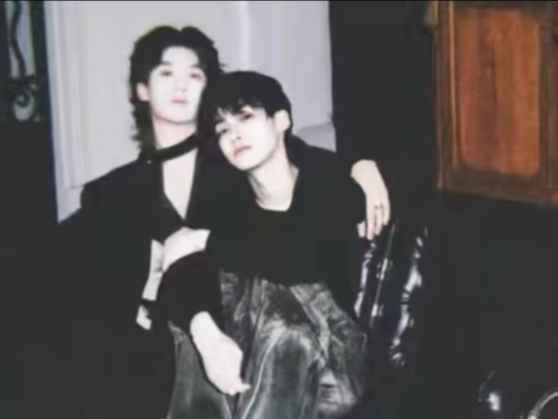 网友辣评:今晚主母的椰子鸡水都还没烧好就出来救火了...太纯爱了，事已至此真的要睡觉了熬不动了哈哈哈哈哈哈哈哈