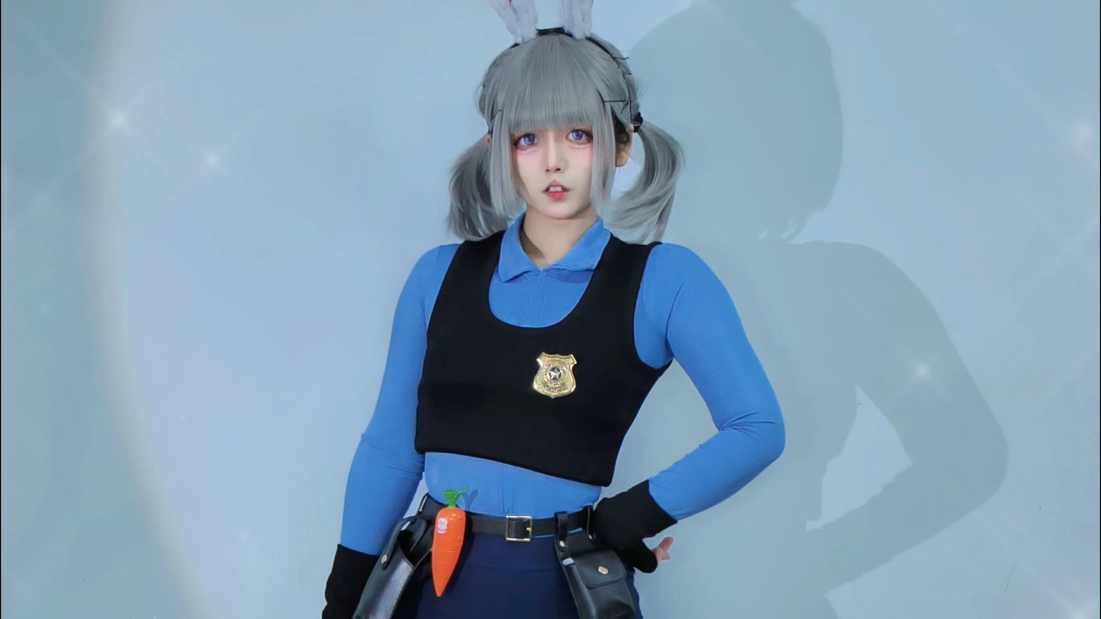 When will the moon come out?