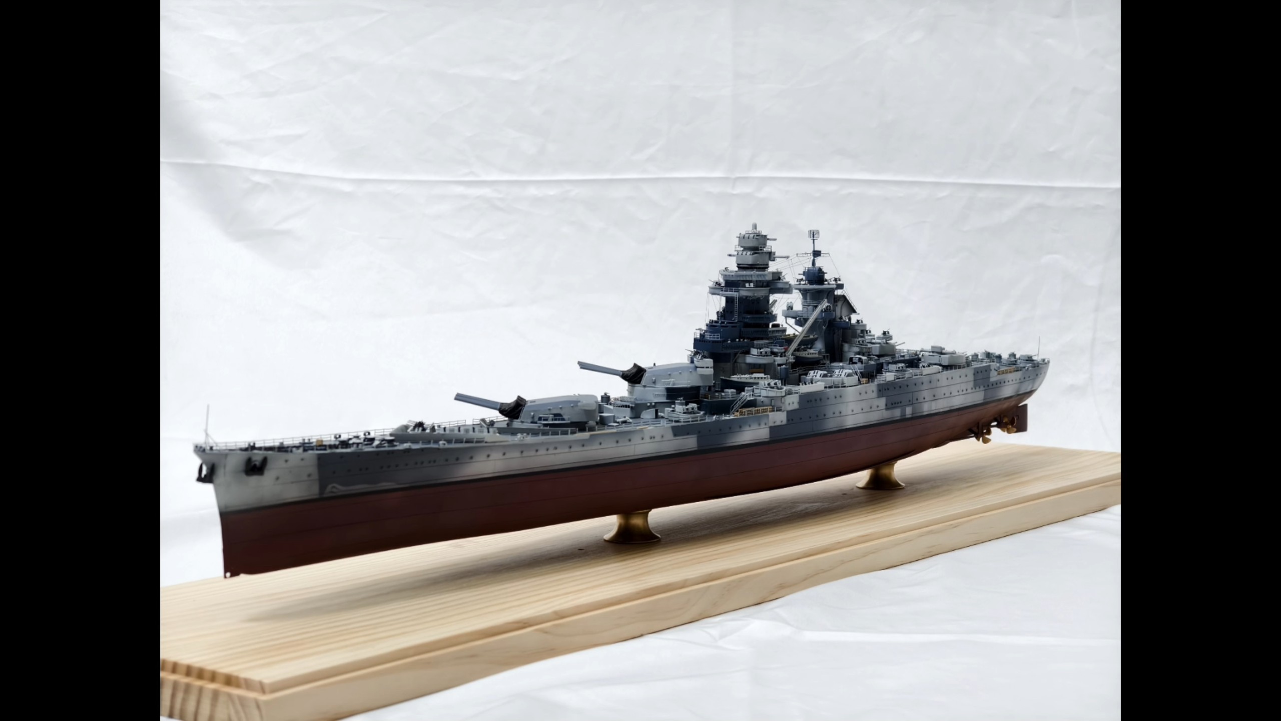 1/350黎塞留号战列舰模型