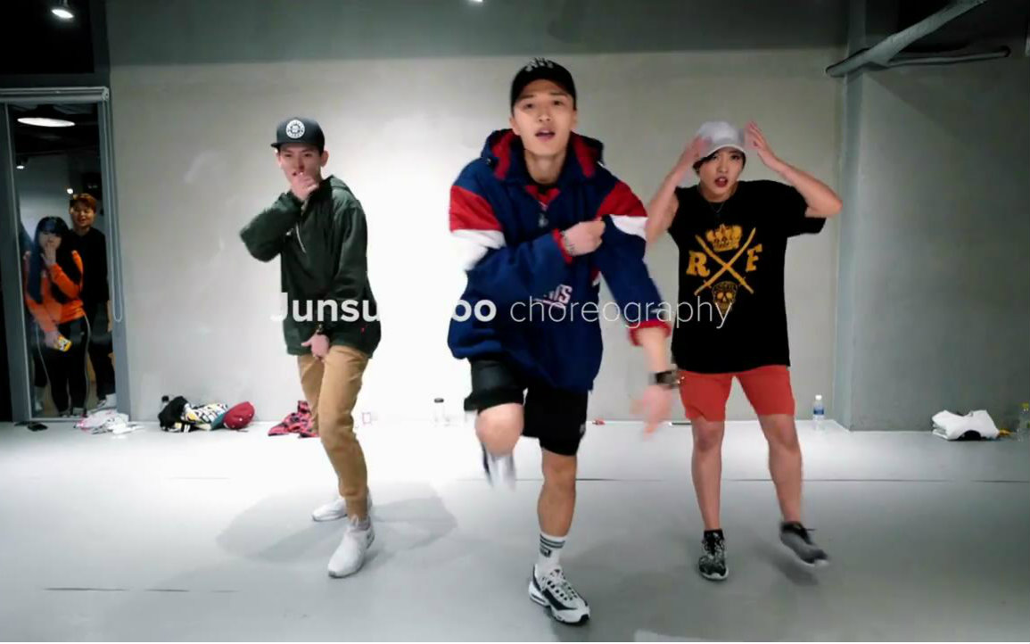 toohiphop.
