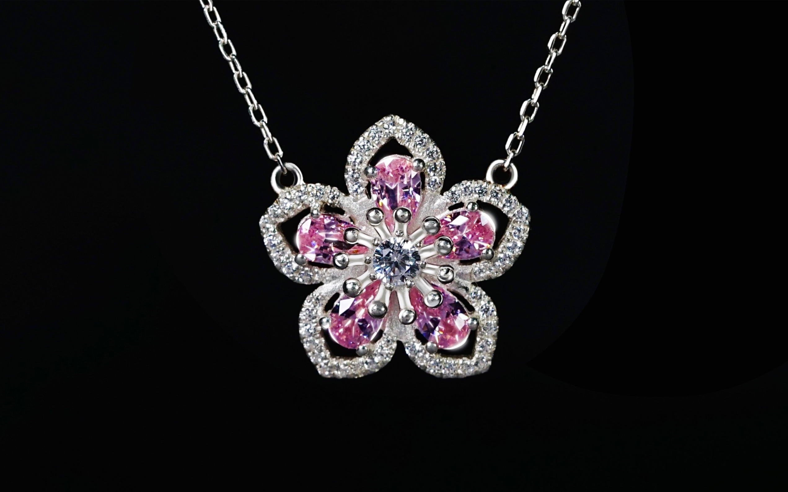 【手工】自制一条粉嘟嘟的樱花吊坠