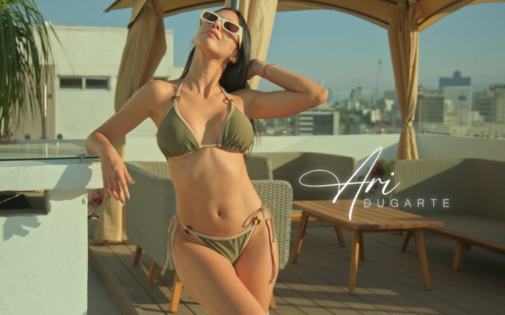 Green Bikini Model Movie