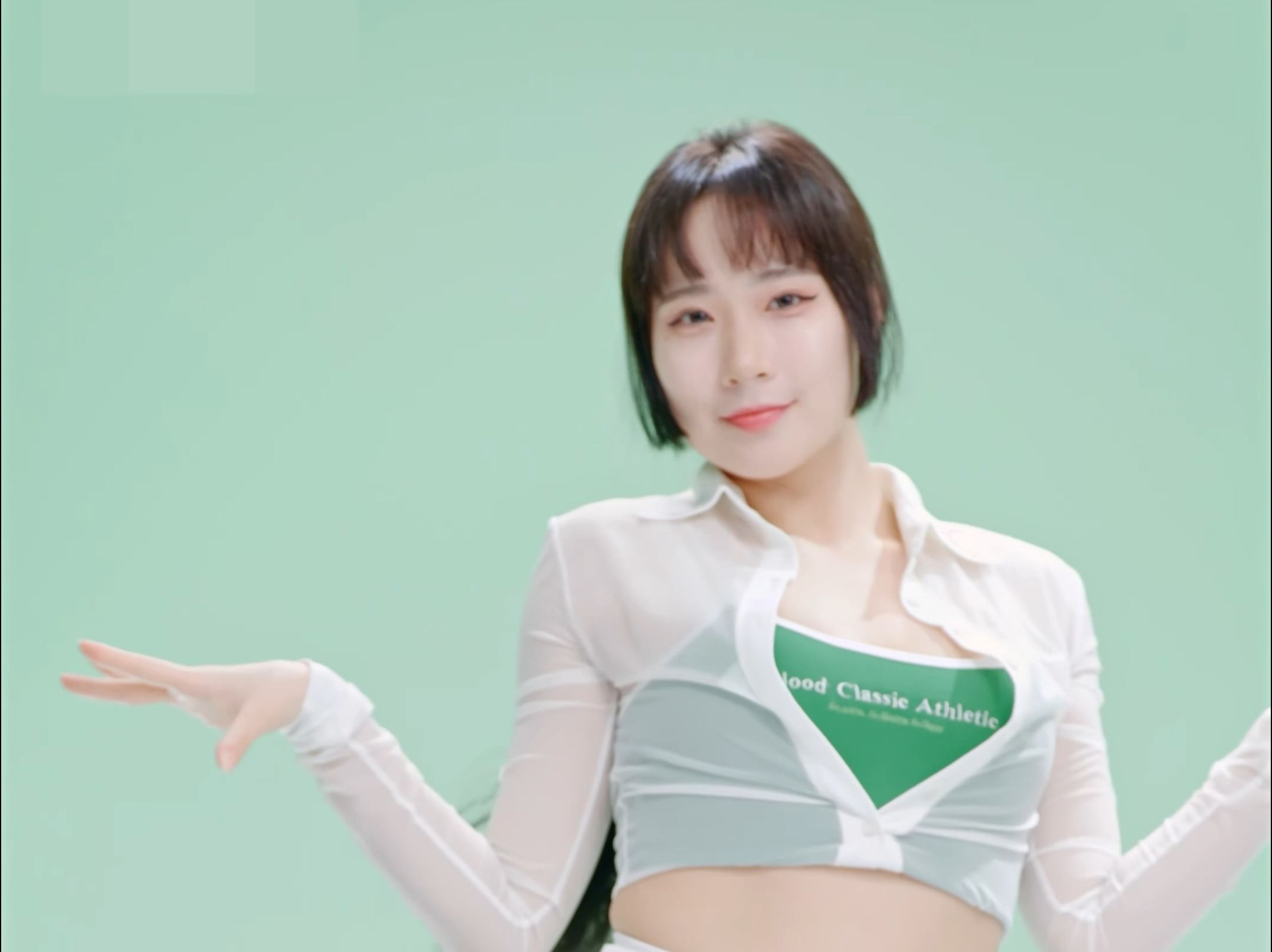 郑 仁 queencard 白绿