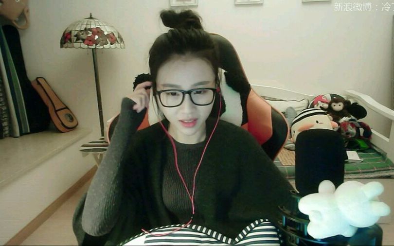 Dota女神pc冷冷摄像头唱歌(9.30)_哔哩哔哩(゜-゜)つロ干杯~-bilibili