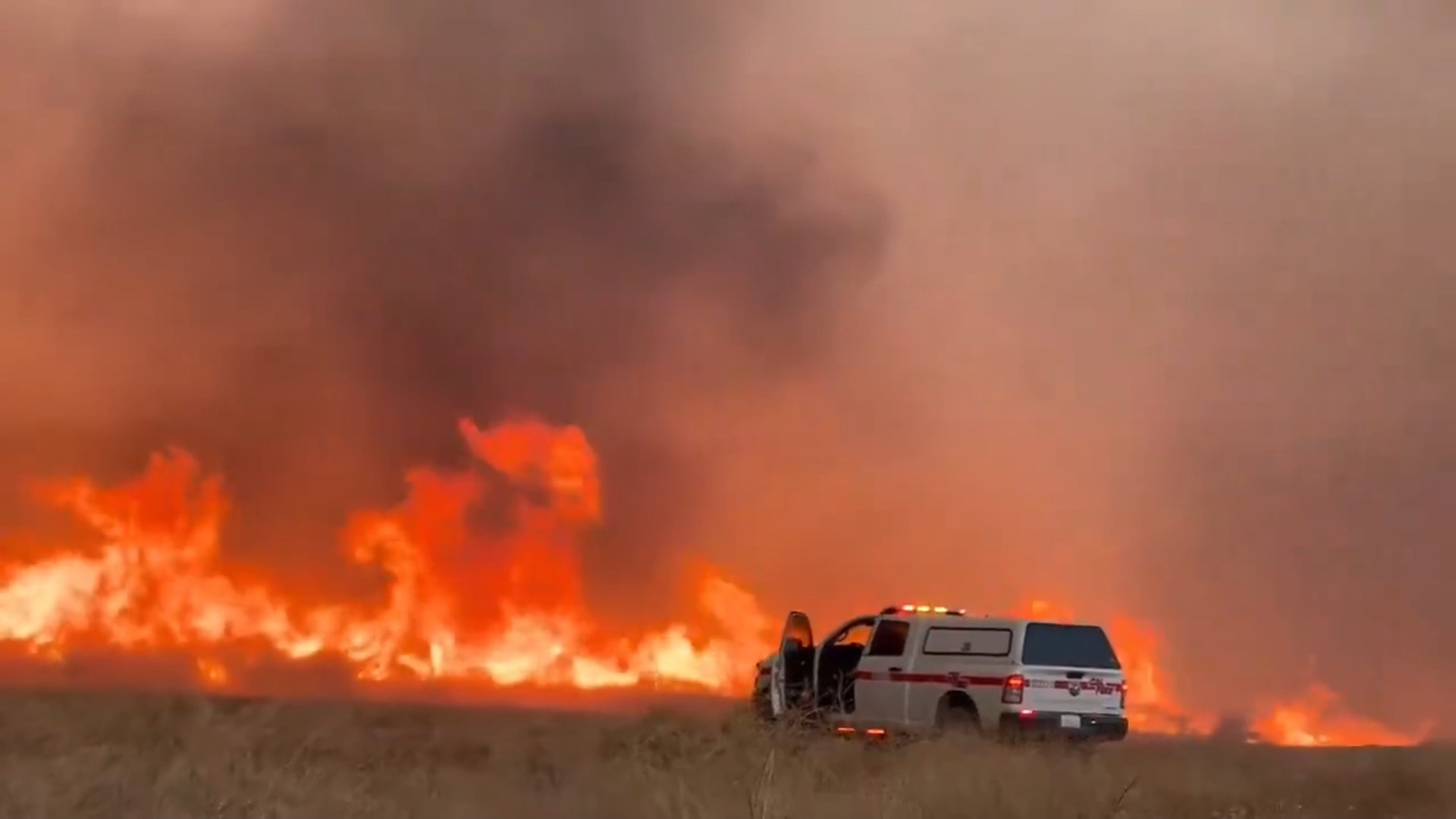 报！加州又着火了！全新的大火！上一场还没灭 新的又来了