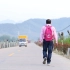 每天步行30公里收送作业的乡村教师：这很平常，网友点赞让我难为情