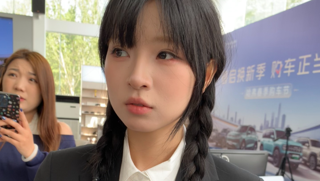 销售总监仑：班味太浓了，得整顿一下！