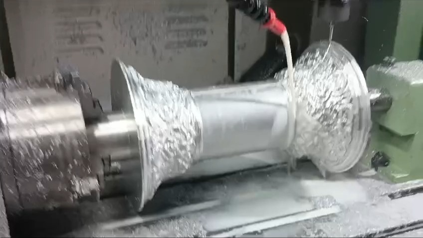 2.艺术金属工艺中的精密加工