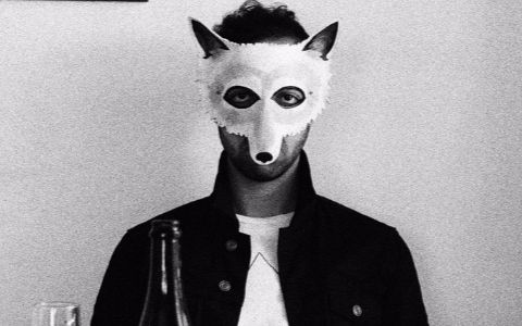 wolf colony 三部曲
