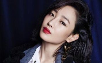 滚蛋吧肿瘤君中开掉白百合的女老板扮演者叫什