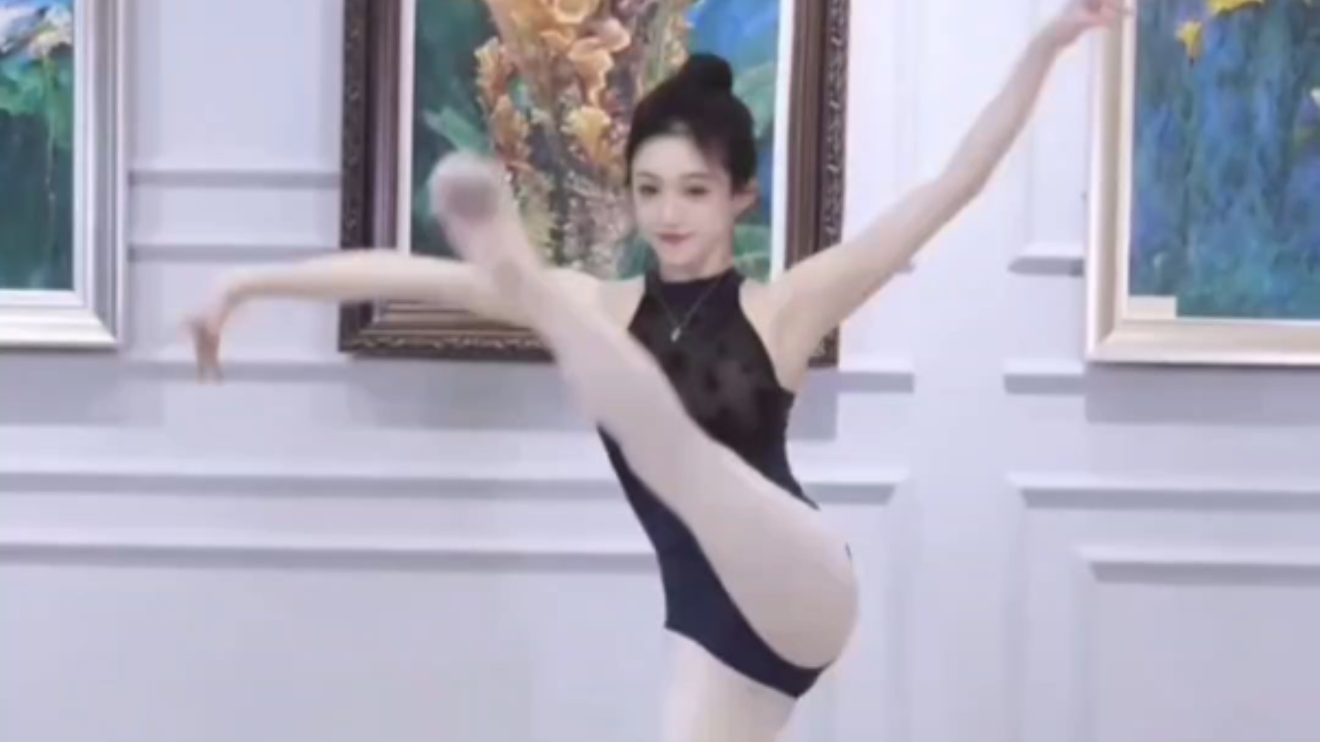 Artistic examination scene-softness test