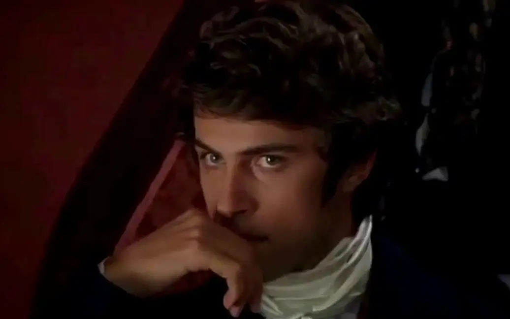 1997年版的《红与黑》插曲——le rouge et le noir，哀婉激荡，堪称经典