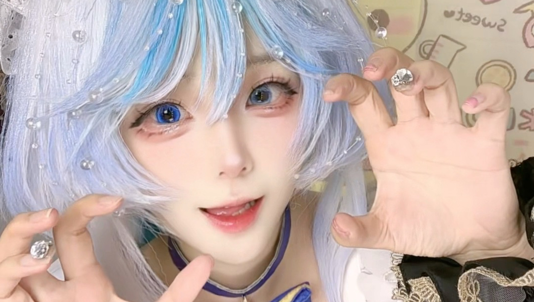 【芙宁娜cos】喜欢你的笨(>﹏