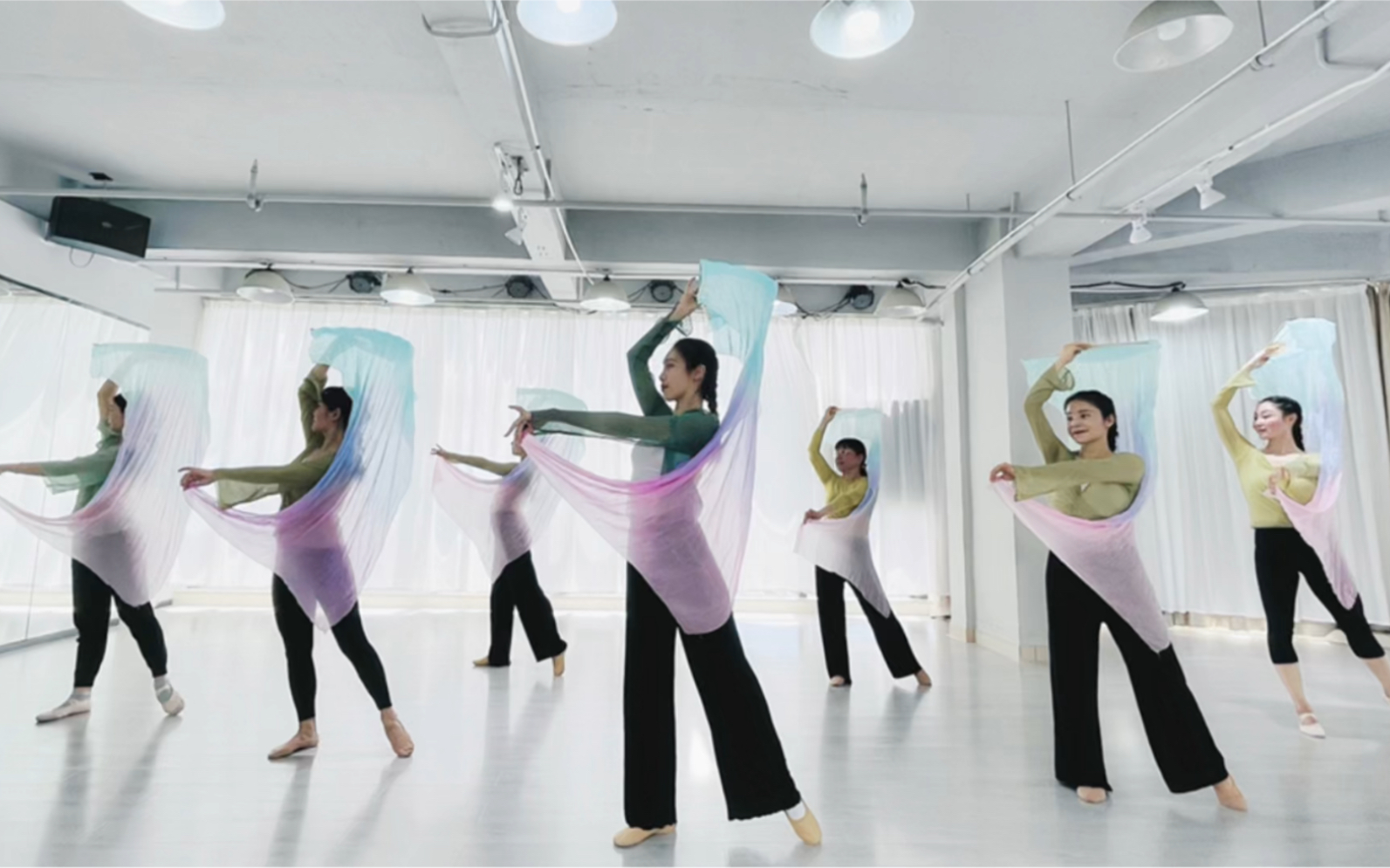 舞者计划教学展《花梆步》】 展演班级：2020年舞者计划一年级（1）班_哔哩哔哩 (゜-゜)つロ 干杯~-bilibili