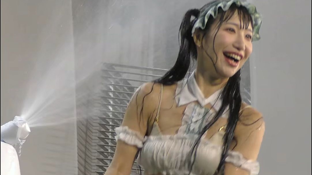 LOVE IZ DOLL-上野公园的表演，谁不喜欢这种互动