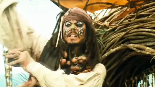 “这就是大名鼎鼎的杰克斯派罗船长?”