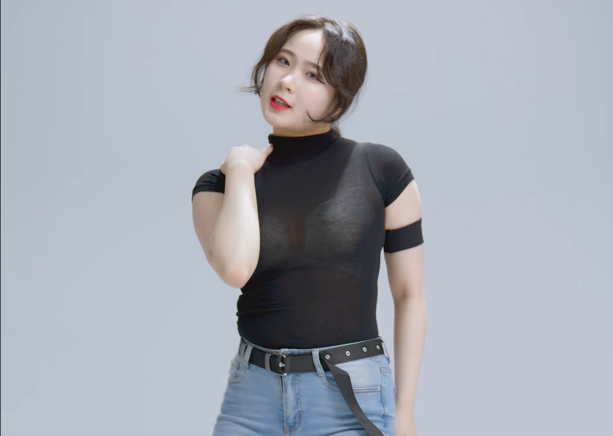 郑仁Jeongin Next Level 220110 侧面