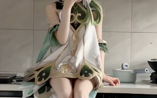 A 500-year-old loli.