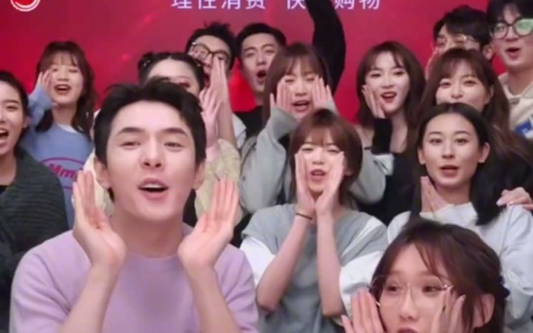 是全家福哦!大家要一直一直这么好啊【李佳琦直播间】