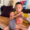 看到弟弟屁股上热的痱子，说啥也不让穿尿不湿了…还不让我碰弟弟