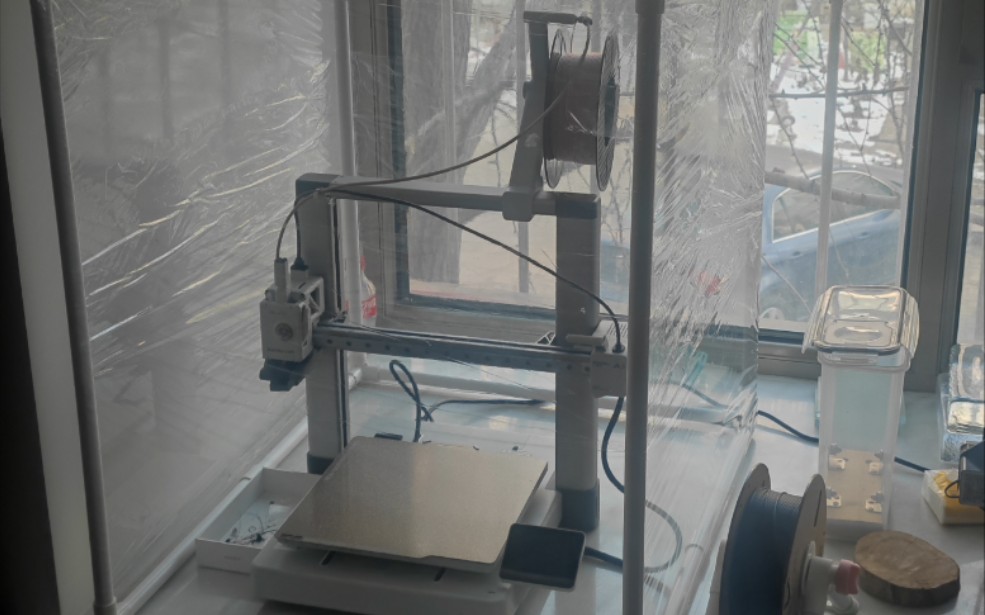 18块钱做的拓竹A1防尘罩，再精简下，应该可以做个全网最便宜的保温防尘罩