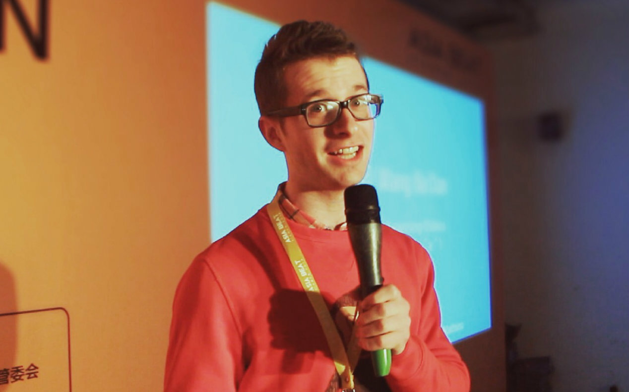 【王霸胆】屌丝老外在中国居然上台安利起来了!下载(AV4162687)-哔哩哔哩唧唧-bilibili视频|弹幕在线下载