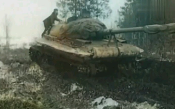 苏联末日重坦279工程坦克进行通过性测试