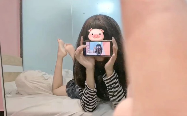 You've been hurt by your bad sister. Come to me!