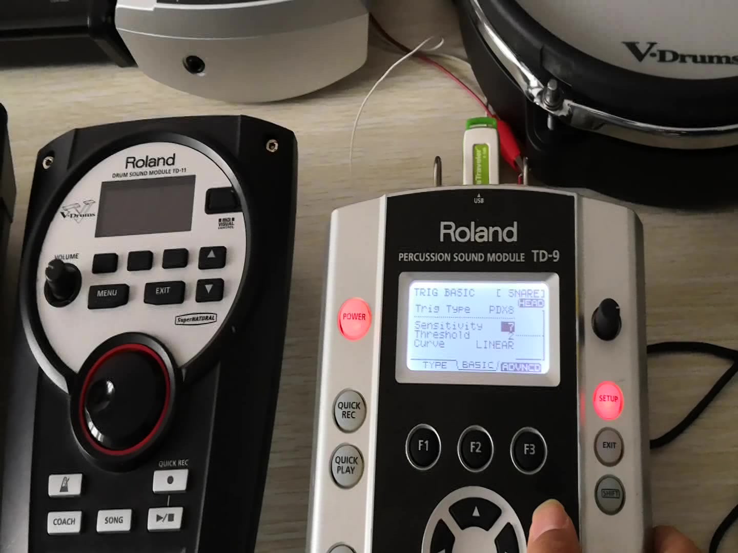 罗兰Roland td-9电鼓触发器灵敏度设置【鼓匠工作室】_哔哩哔哩(゜-゜)つロ干杯~-bilibili