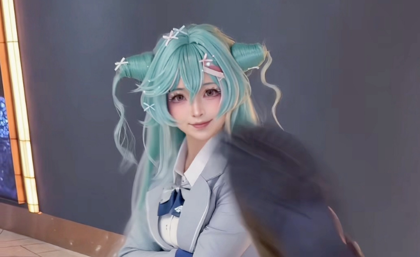 One person, one stool—no need to rush.